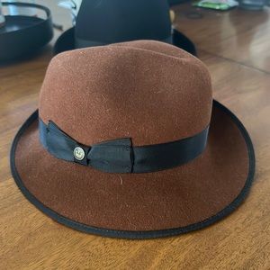 Goorin Bros brown felt hat